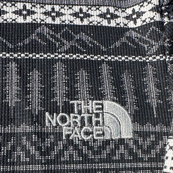 The North Face Black and Gray Long Sleeve Tee - Picture 2 of 7